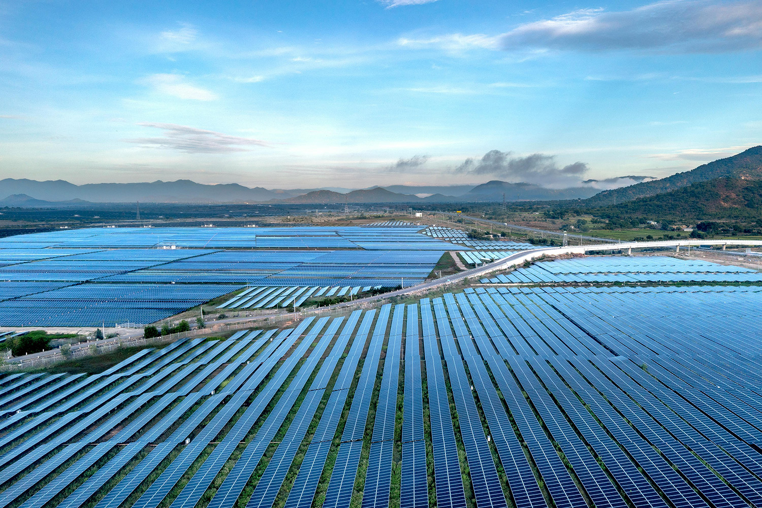 AAX for utilities. Customer-to-cash platform